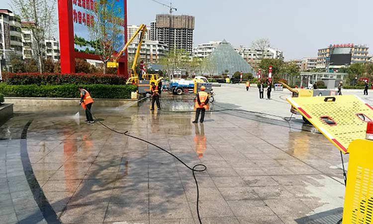 三輪高壓清洗車助力河南“洗城”行動(dòng)