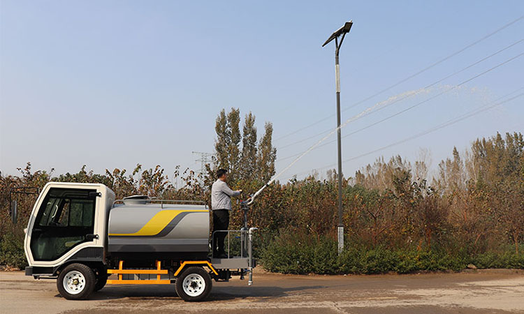 濟南百易灑水車技術(shù)要求有哪些