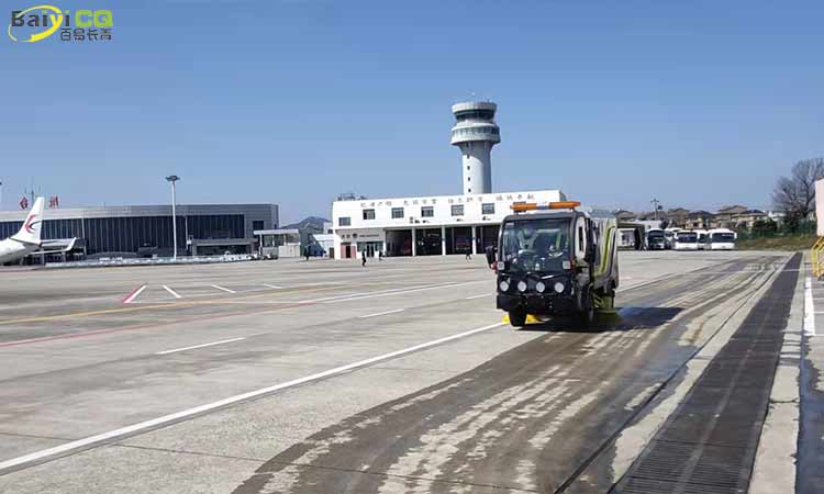 電動(dòng)道路洗掃車(chē)