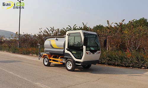 純電動(dòng)四輪灑水車在大學(xué)校園應(yīng)用有何優(yōu)勢(shì)？