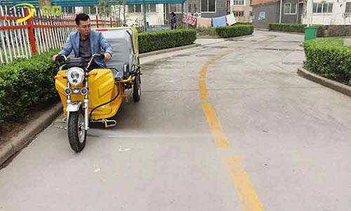 小型高壓清洗車，經(jīng)濟(jì)實(shí)惠，適合小區(qū)物業(yè)，景區(qū)廠區(qū)使用