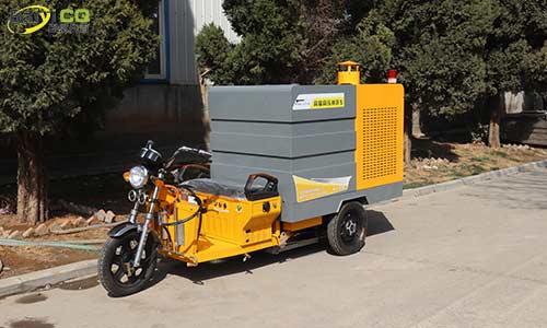 百易長(zhǎng)青高溫高壓沖洗車(chē)產(chǎn)品用途及性能特點(diǎn)