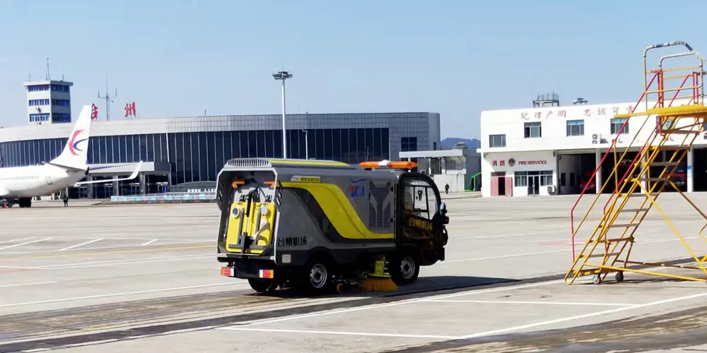小型純電動(dòng)洗掃車_電動(dòng)洗掃車_洗掃車_機(jī)場(chǎng)洗掃車