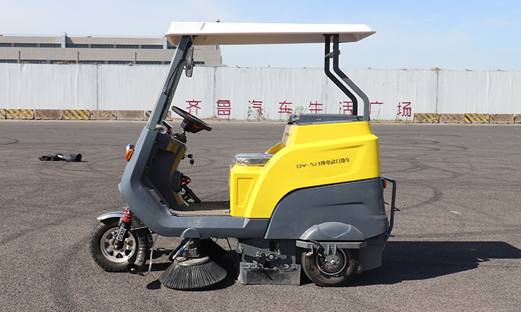 純電動(dòng)清掃車(chē)BY-S13