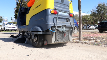 純電動(dòng)清掃車(chē)BY-S13車(chē)輛底盤(pán)