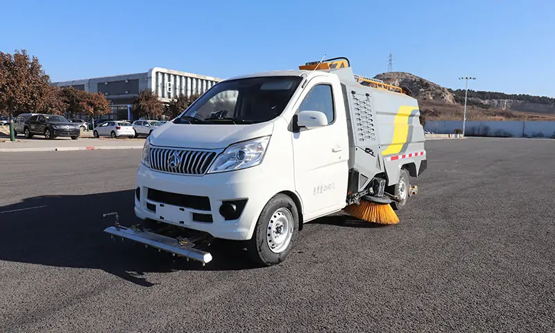 綠色環(huán)保，城市清潔新力量：全新純電動(dòng)洗掃車