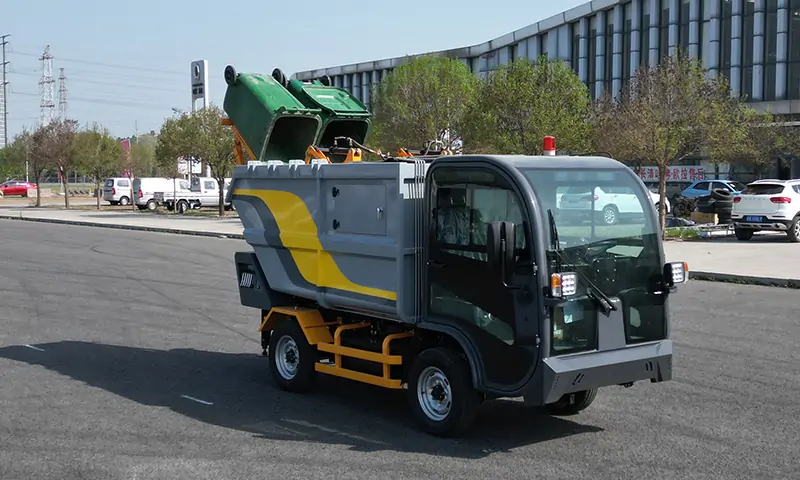 后裝式垃圾清運(yùn)車，垃圾轉(zhuǎn)運(yùn)專用設(shè)備，助力打造低碳城市
