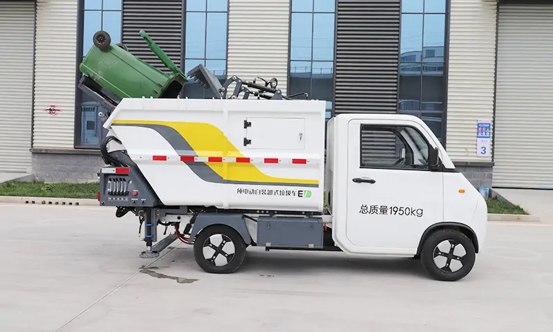“綠色動(dòng)力 智慧清運(yùn) —— 后裝式新能源垃圾清運(yùn)車助力城市環(huán)保新升級(jí)”