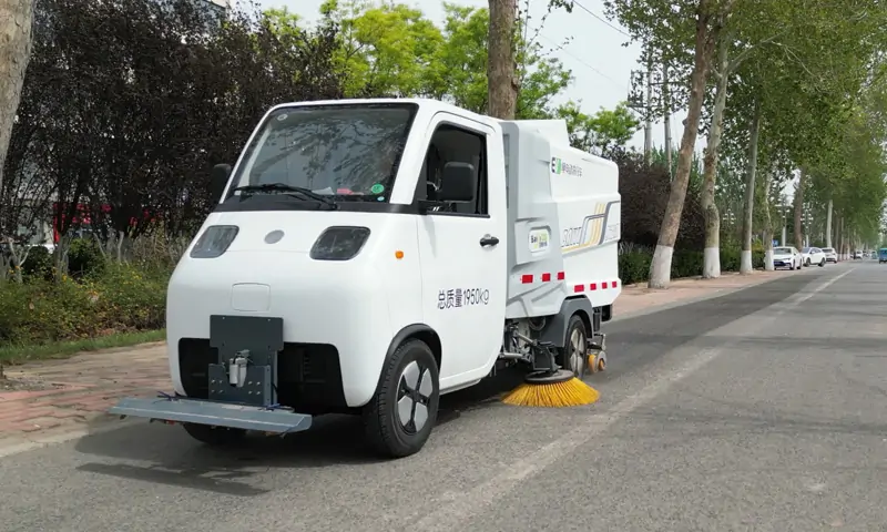 城市清潔新動(dòng)力——新能源洗掃車引領(lǐng)環(huán)保新潮流