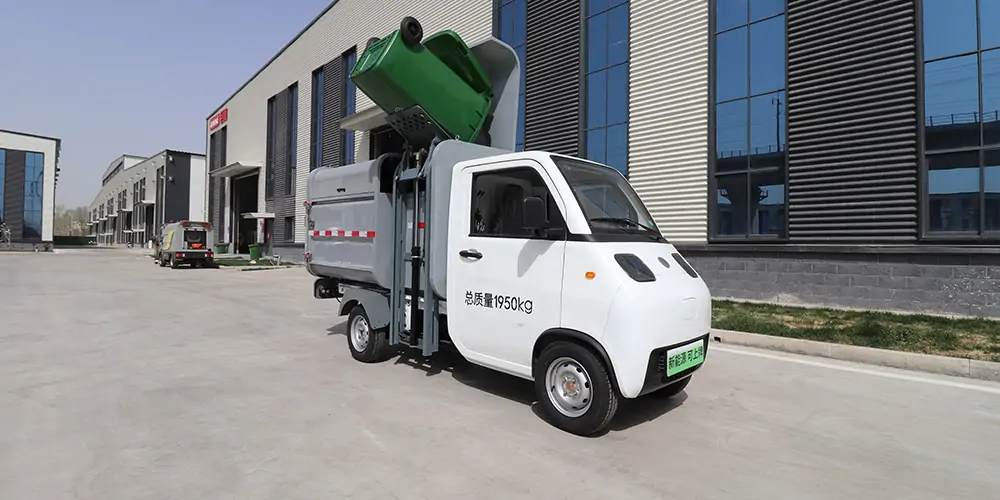 新能源側(cè)裝垃圾車，垃圾運(yùn)輸車，垃圾車，側(cè)裝式垃圾車