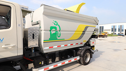 新能源自裝卸式垃圾車(chē)BY-LH4500動(dòng)力系統(tǒng)