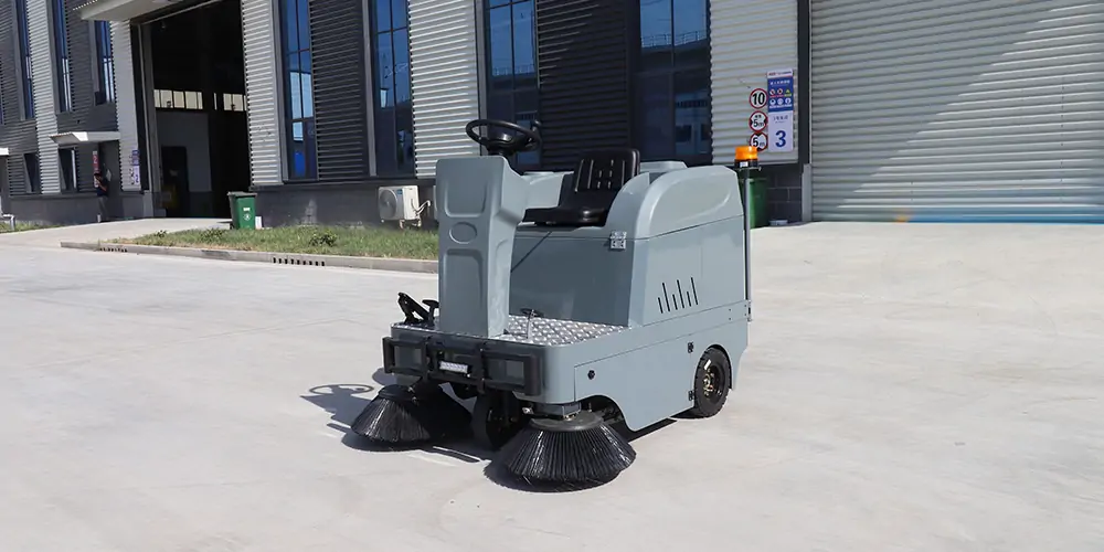 純電動(dòng)清掃車，電動(dòng)清掃車，小型電動(dòng)掃地車，電動(dòng)掃地車